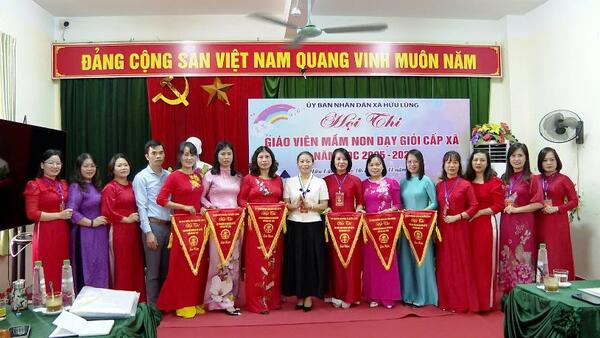 KHAI MẠC HỘI THI GIÁO VIÊN MẦM NON DẠY GIỎI CẤP XÃ NĂM HỌC 2025-2026