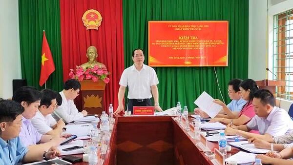 Lãnh đạo UBND tỉnh kiểm tra tình hình phát triển kinh tế - xã hội tại huyện Hữu Lũng