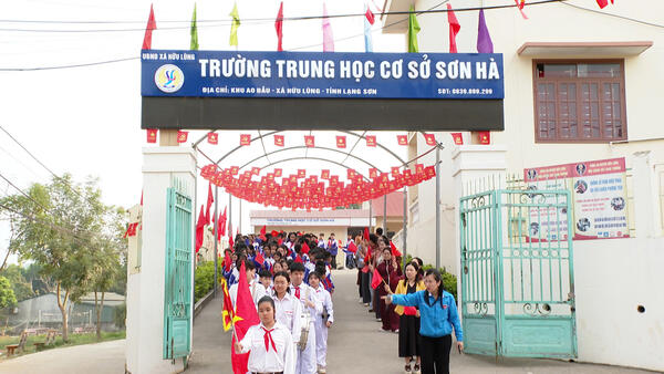 XÃ HỮU LŨNG ĐA DẠNG CÁC HÌNH THỨC TUYÊN TRUYỀN VỀ BẦU CỬ