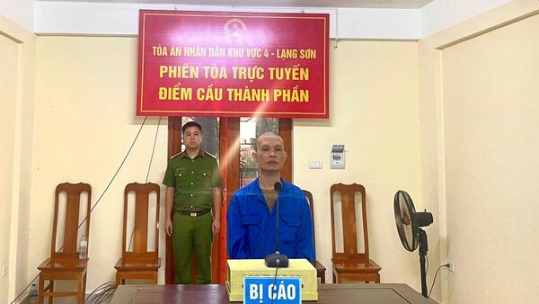 Tổ chức phiên tòa xét xử công khai, trực tuyến đối với vụ án hình sự về tội “Chống người thi hành công vụ”