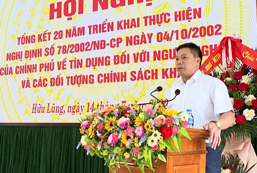 Đồng chí Đinh Đức Chính, Phó Bí thư Thường trực Huyện ủy phát biểu chỉ đạo tại hội nghị.jpg