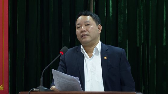 Đồng chí Mai Xuân Thắng, Uỷ viên BTV Huyện uỷ, Phó Chủ tịch HĐND huyện phát biểu tại buổi giải trình.jpg